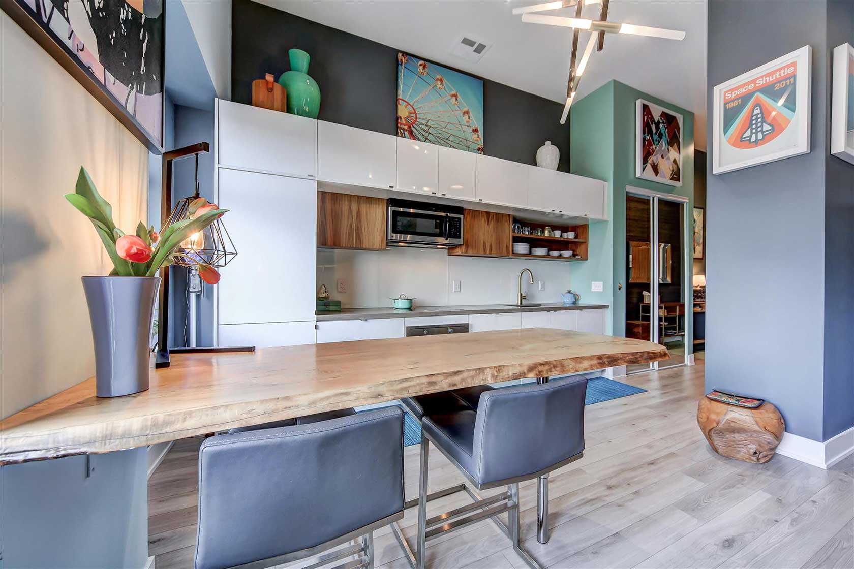 Mid-century Meets Manhattan, by Julie Longhurst Design