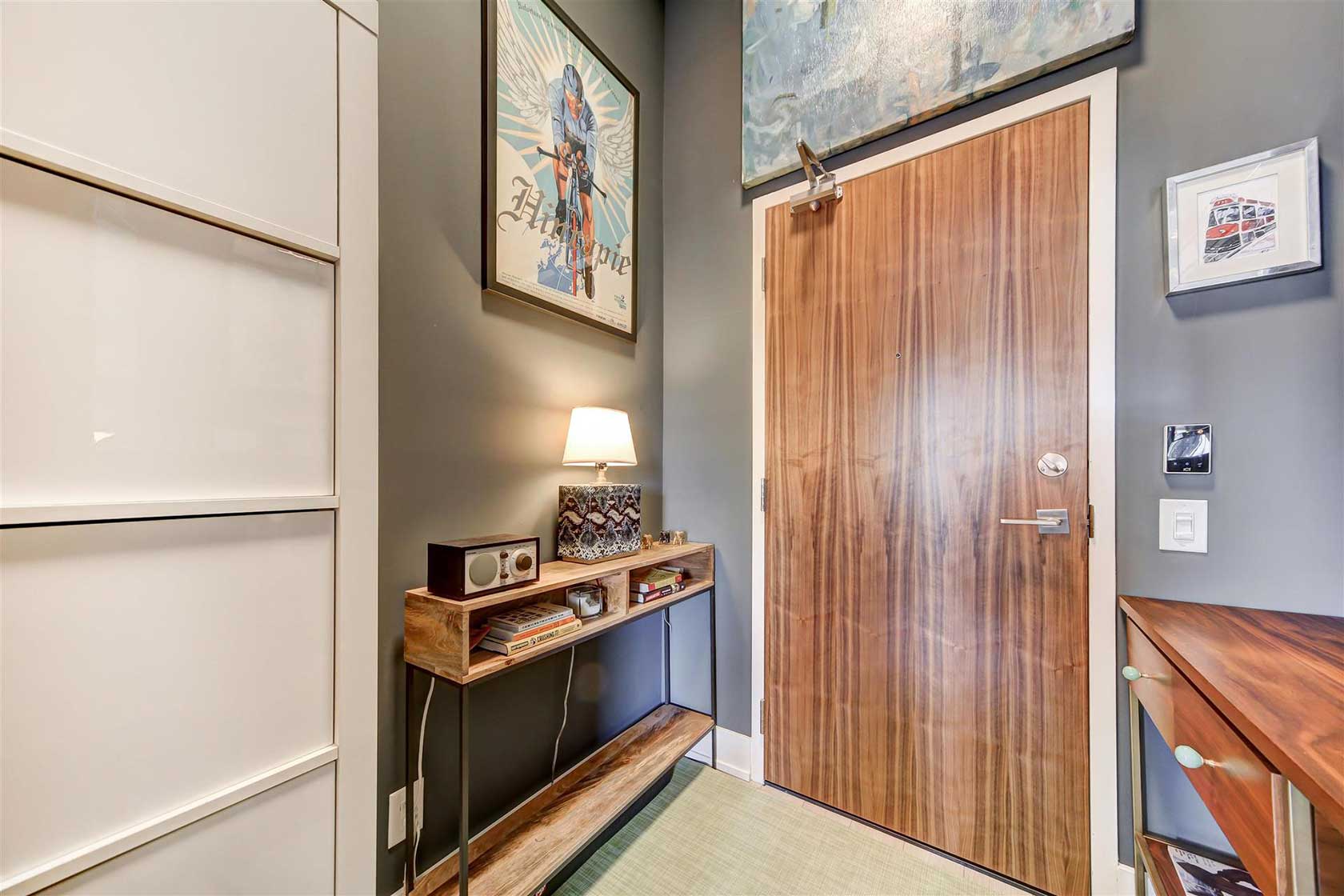 Mid-century Meets Manhattan, by Julie Longhurst Design